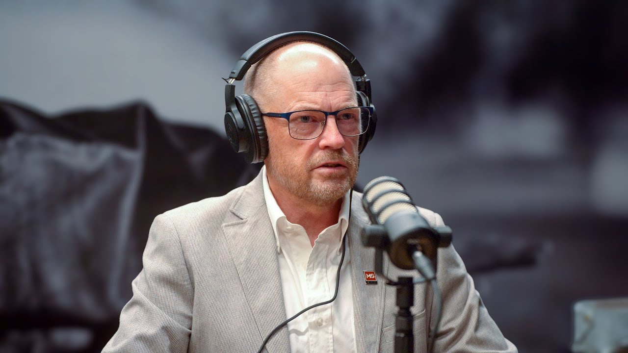 In this episode of The Raw Nerve, host Jeremy Henderson sits down with Associate Professor Des Graham, the outgoing President of MS Australia.

As Des prepares to step down from his role on 28 November 2024,  he reflects on a rich career trajectory that has culminated in over a decade of distinguished leadership of the MS community in Australia.

The self-described ‘boy from the bush’ began his working life with a carpentry apprenticeship and has arguably been building something bigger and more valuable ever since.

From sheep shearing to nursing; ”a significant shift that lit a fire under me”, to a varied and distinguished career as a senior health bureaucrat, “I was a clinician who understood good governance”, and his latest career leading the MS community post his MS diagnosis, Des has always been driven by a desire to improve the health and welfare outcomes for people in the community.

Des discusses the achievements he is most proud of, including the merger of MS Research Australia and MS Australia,  the challenges and opportunities he has encountered while leading MS Australia, and how his lived experience with MS continues to shape his approach.

Join us for a heartfelt and insightful conversation with a dedicated advocate for the MS community, as Des shares his hopes for the future of MS research and treatment.

www.msaustralia.org.au/podcast